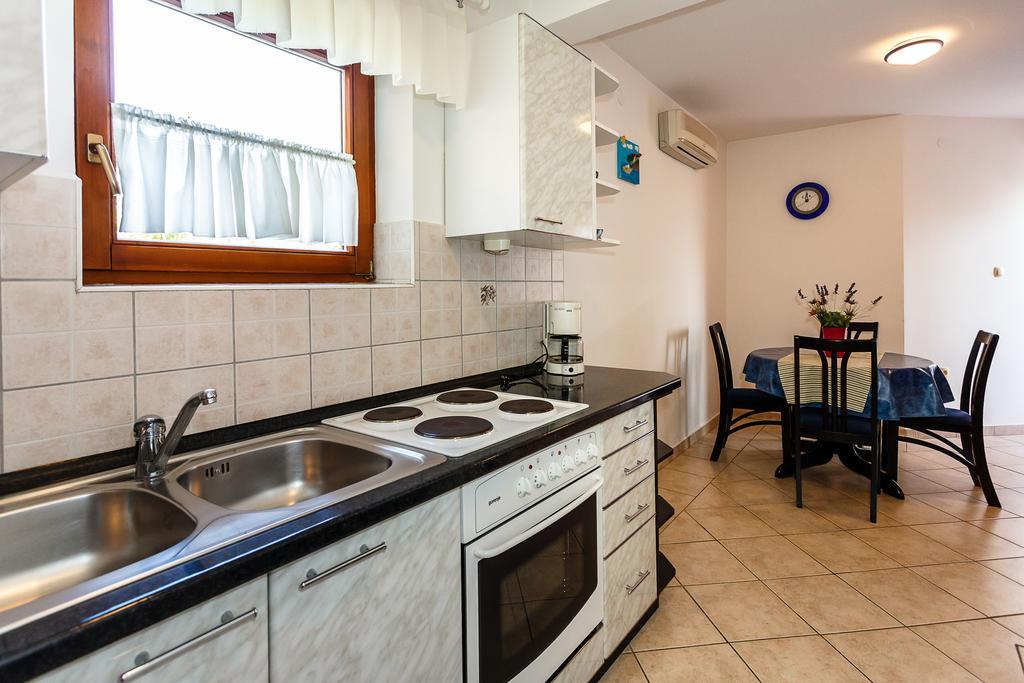 Appartement Adrijana à Krk Town Chambre photo